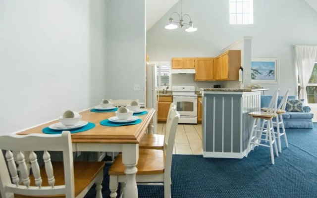 Runaway Beach Club 2202 - Three Bedroom Condo