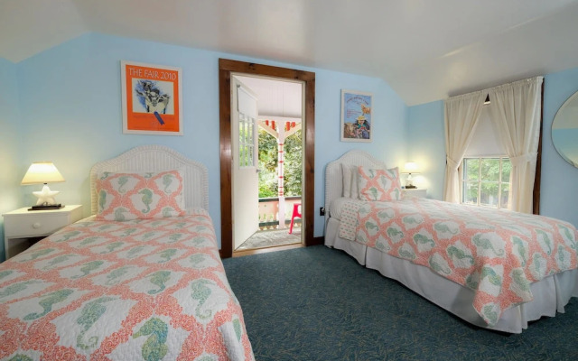 Pequot Hotel