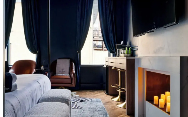 The Highliner Hotel