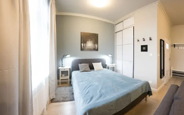 Rister Apartments