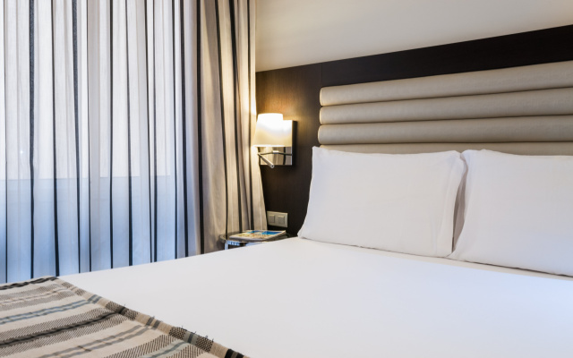 Eurostars Cristal Palace