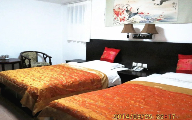 N.E. Hotel