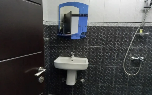 OYO 1175 Trung Mai Hotel
