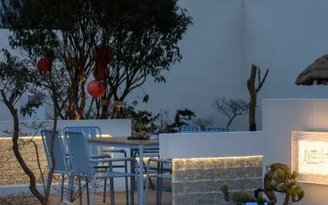 Xinzhu Shiercheng Homestay (Jiuhua Mountain Roushen Baodian)