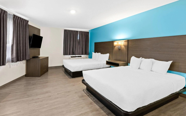 Howard Johnson by Wyndham Thunder Bay
