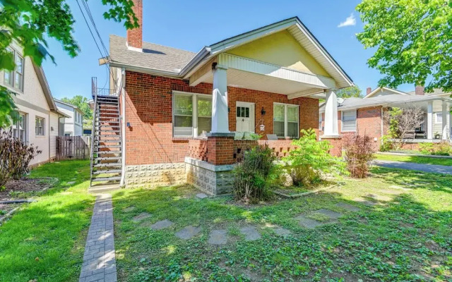 Convenient Nashville Home ~ 3 Mi to Downtown!