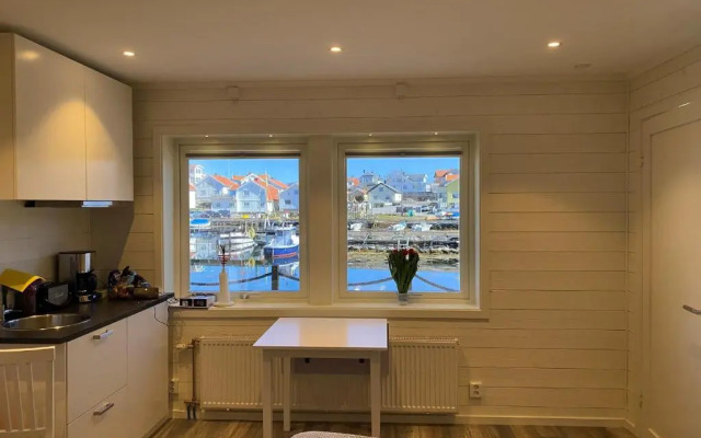 Bjorko SeaLodge