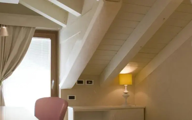 Royal Suite Home