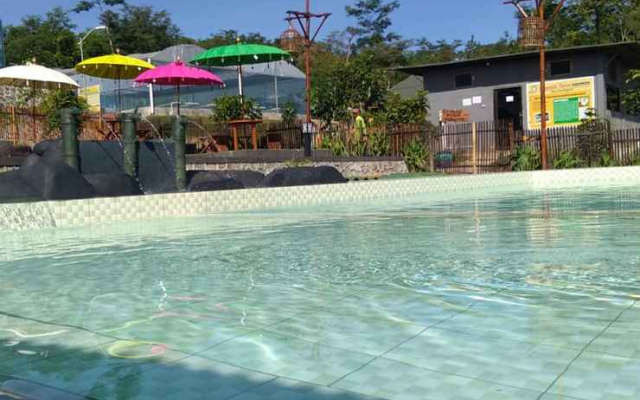 Wisata Edukasi and Resort Kebun Pak Budi