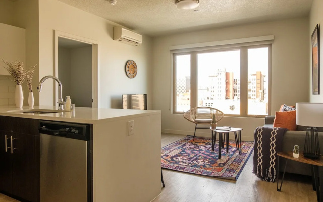 Comfy Downtown Apartments by Frontdesk