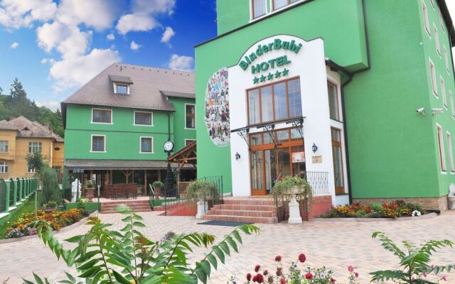 Mercure Sighisoara Binderbubi - Hotel & Spa вид на фасад
