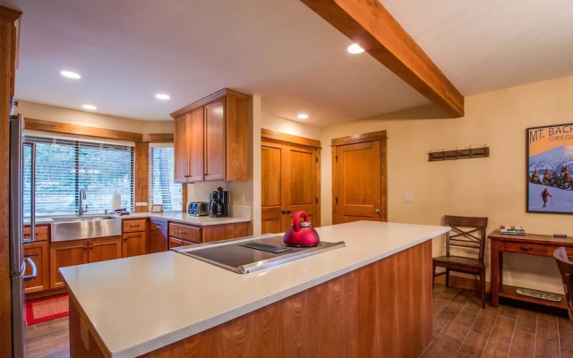Tan Oak 38