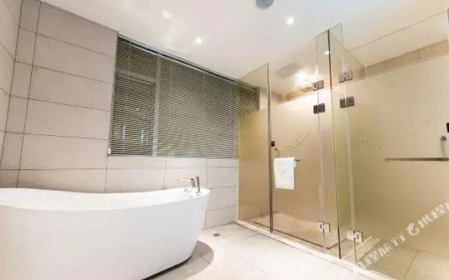 Lavande Hotels
