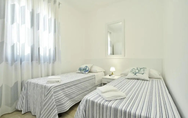 VILLA DEL COLLE CON PISCINA PRIVATA Ispica