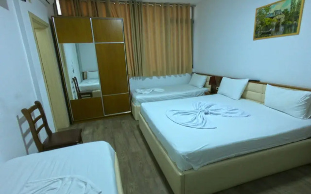 Bobi Hotel