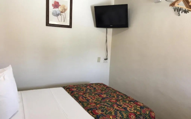 Mayfair Motel