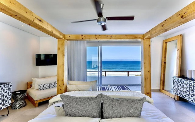 YOLO Spaces – The White House Boutique Villa