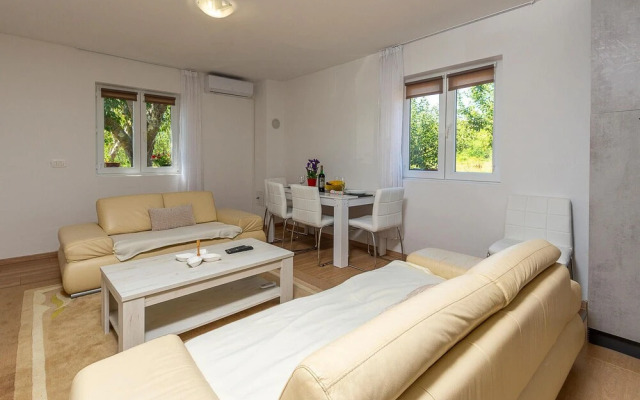 Awesome Home in Pula With Wifi and 1 Bedrooms