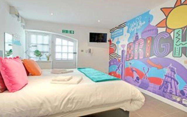 Brighton Getaways - Artist Studio