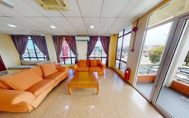 Aristo Hotel
