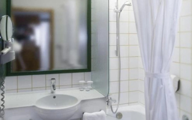 Отель Holiday Inn Innsbruck