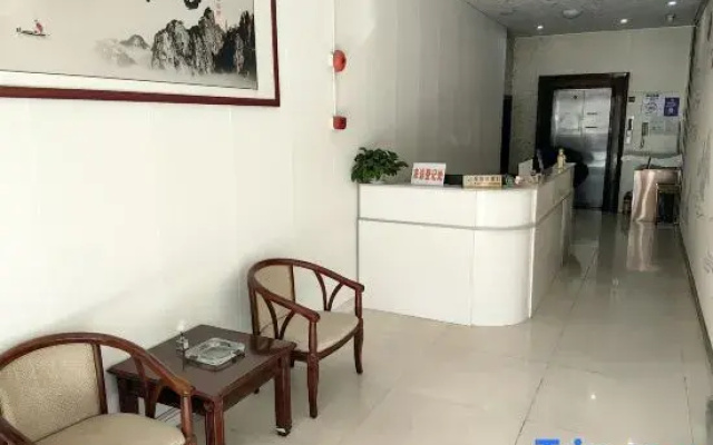 Shenzhen Minglaifa Hotel (Longgang Ailian Subway Station)