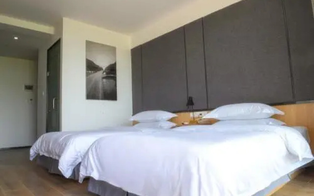 Weizhou Island Xinjia Yuansu Hotel