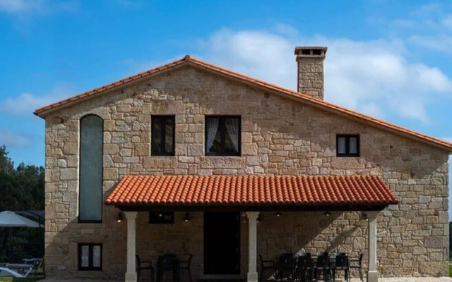 Villa - 5 Bedrooms with Pool and WiFi - 107841
