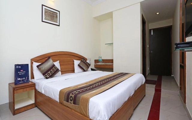 OYO 11307 Hotel Satya Villas