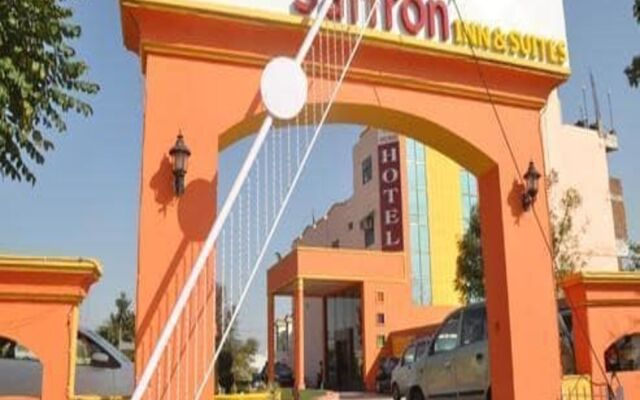 Отель Jypore Saffron Inn & Suites вид на фасад