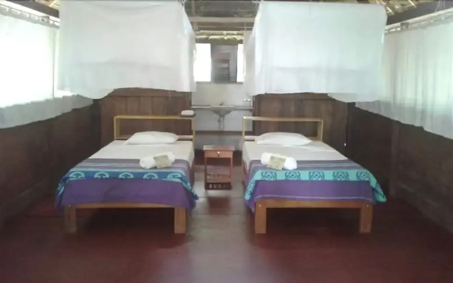 Ecolucerna Lodge Tambopata
