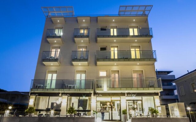 Hotel Stella D'oro Римини вид на фасад