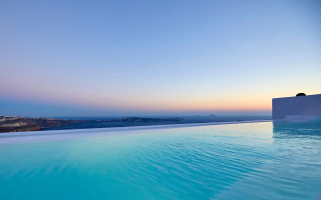 Olia Villas & Suites