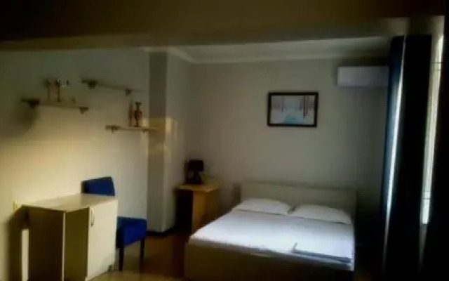 Roza Hotel