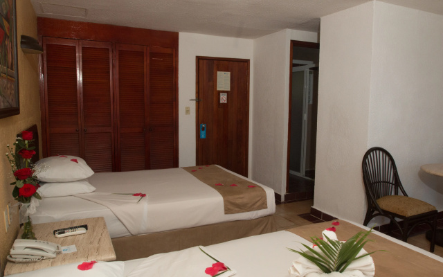 Qualton Club Ixtapa - All Inclusive