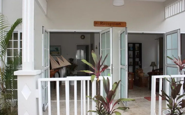 Bord Mer Villa