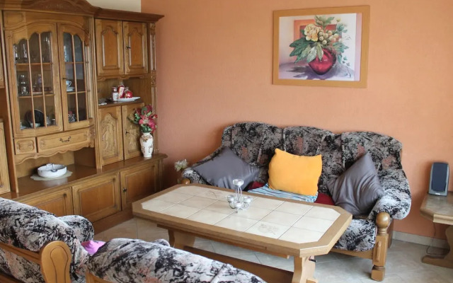 Rustic Escape in Kropelin