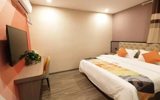 Shell Hotel Shanghai Jinshan Wanda Plaza