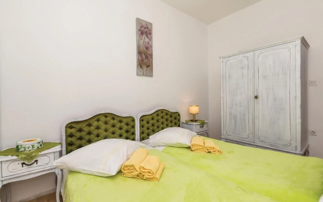 Awesome Home in Bregi With Wifi and 2 Bedrooms