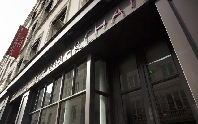 Hotel Beaumarchais вид на фасад
