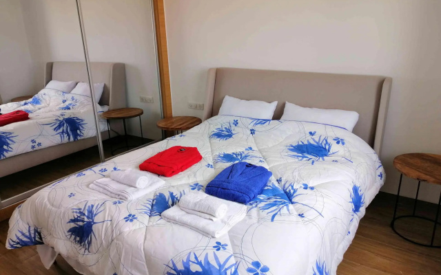 Bright & Stylish 1bd flat in Jardins De Carthage