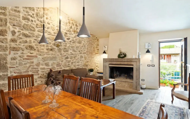 Appealing Holiday Home in Saturnia with Garden