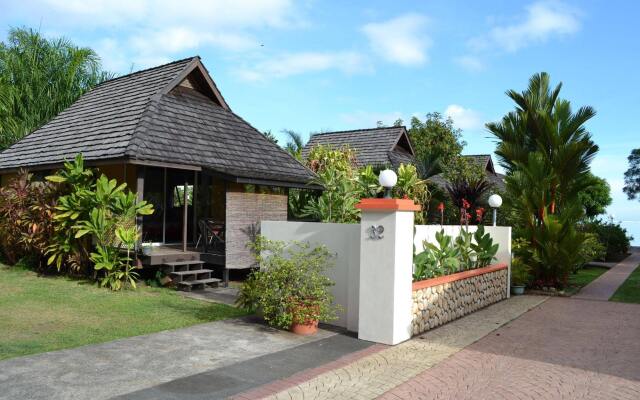 Отель Hitimoana Villa Tahiti Французская Полинезия, Папеэте - отзывы, цены и фото номеров - забронировать отель Hitimoana Villa Tahiti онлайн вид на фасад