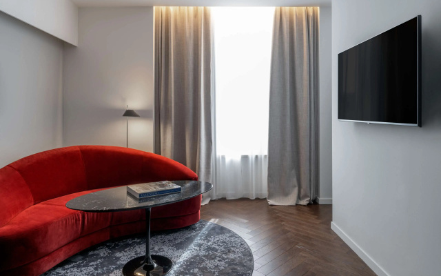 Отель Radisson Collection Hotel, Santa Sofia Milan
