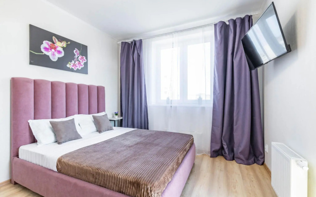 DreamHouse на Крестинского 8