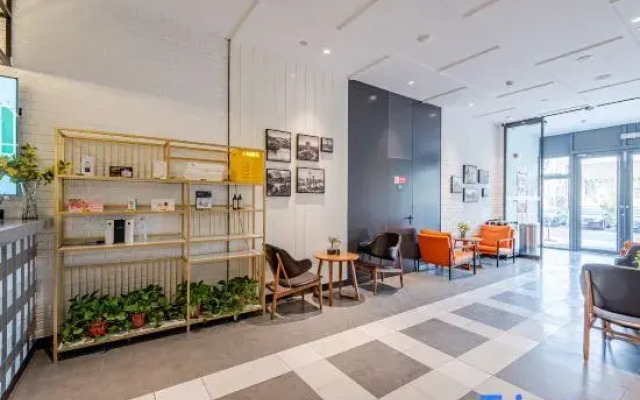 Vanshu Hotel (Jinan CBD Convention and Exhibition Center Store)