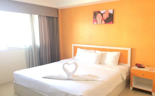 Grand Lucky Hotel