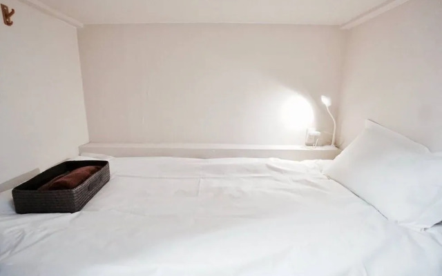 Hostel 758 Nagoya2H