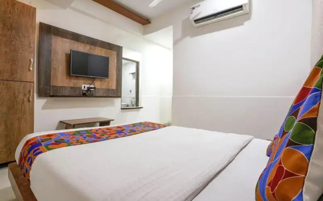 Fabhotel Galaxy I