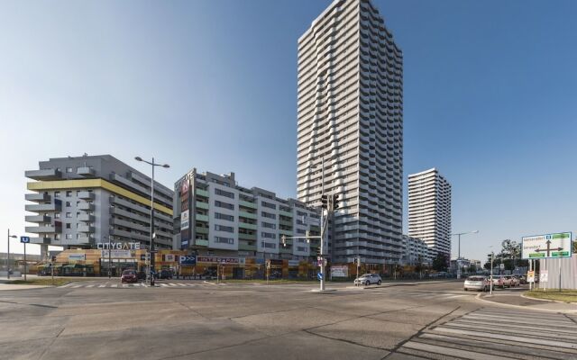 Отель Sky View Apartment Vienna by Welcome2Vienna Австрия, Вена - отзывы, цены и фото номеров - забронировать отель Sky View Apartment Vienna by Welcome2Vienna онлайн вид на фасад